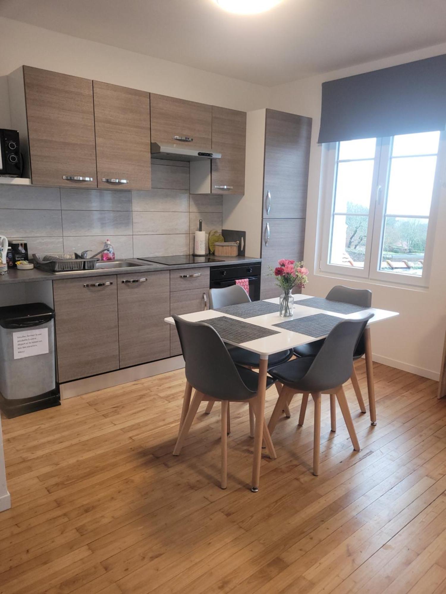 Appartement 2 Chambres Vue Loire Le Cellier Esterno foto