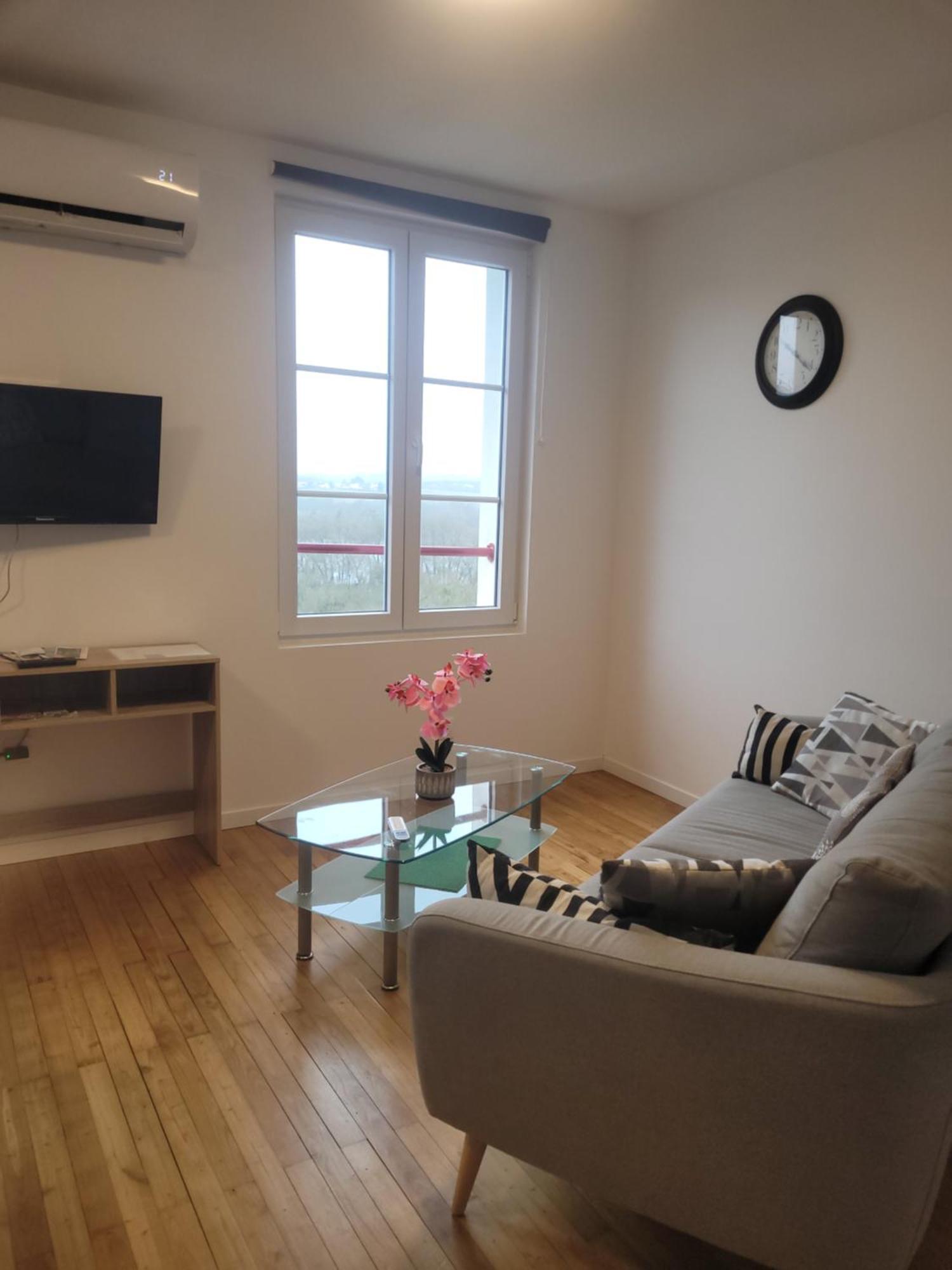 Appartement 2 Chambres Vue Loire Le Cellier Esterno foto